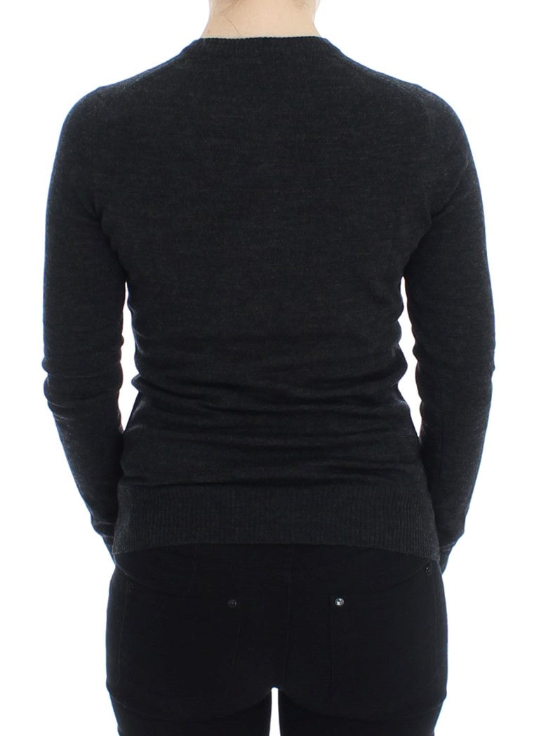 Elegante suéter tipo cárdigan de lana gris