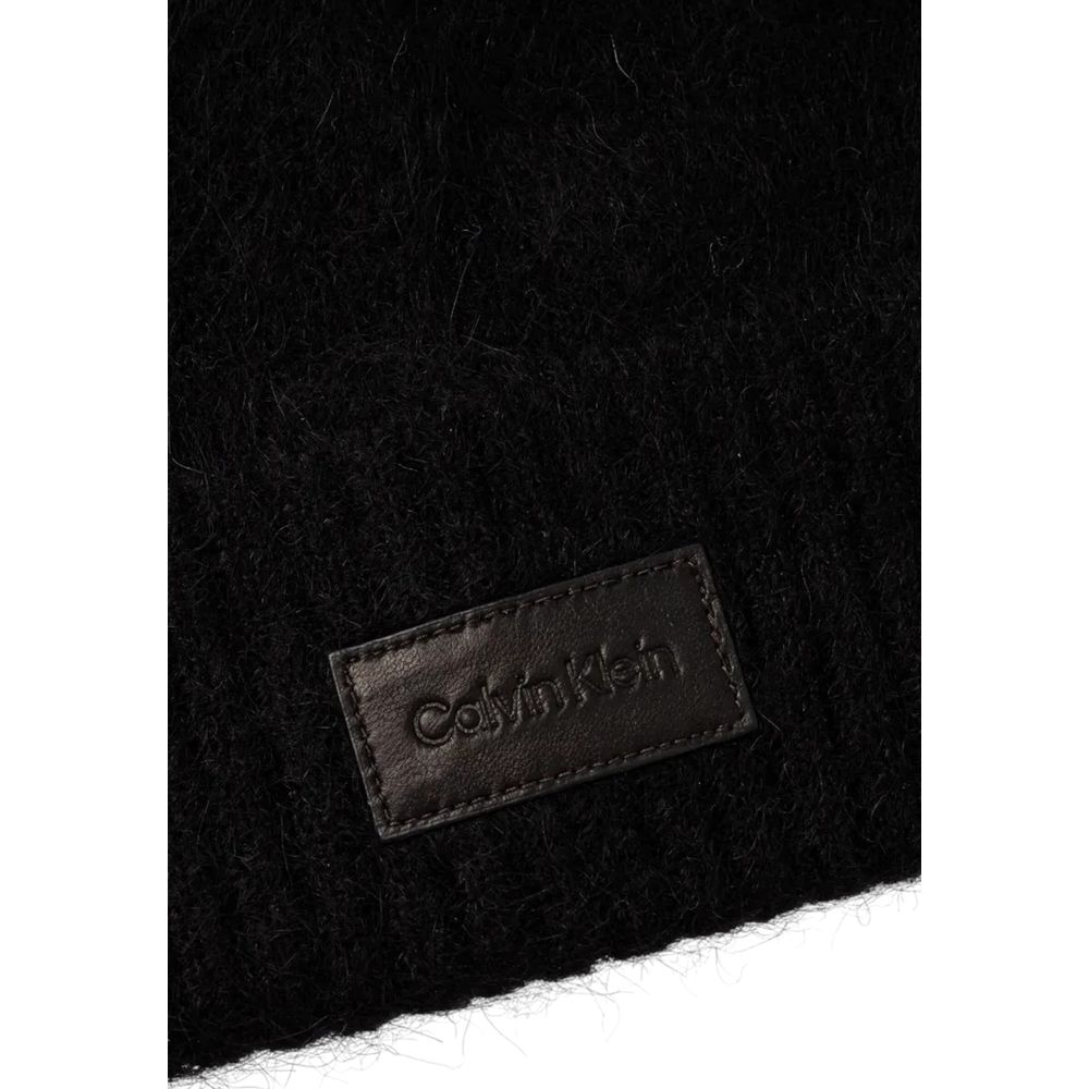 Sombrero de piel de alpaca negra