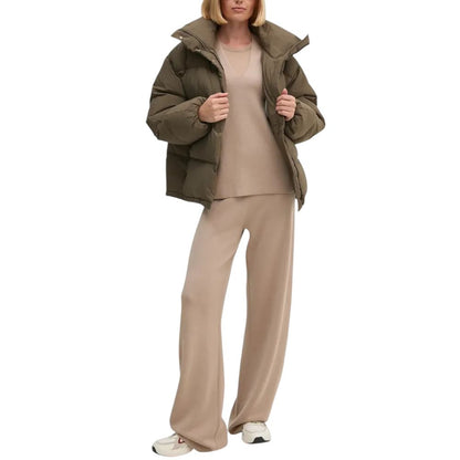 Chaquetas y abrigos de poliéster gris