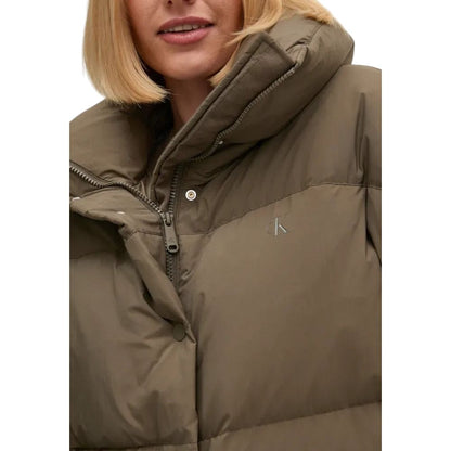 Chaquetas y abrigos de poliéster gris