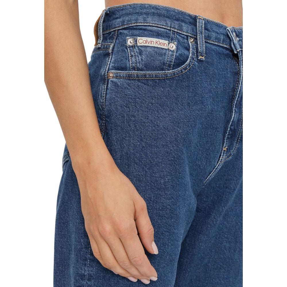 Vaqueros y pantalones de algodón azul
