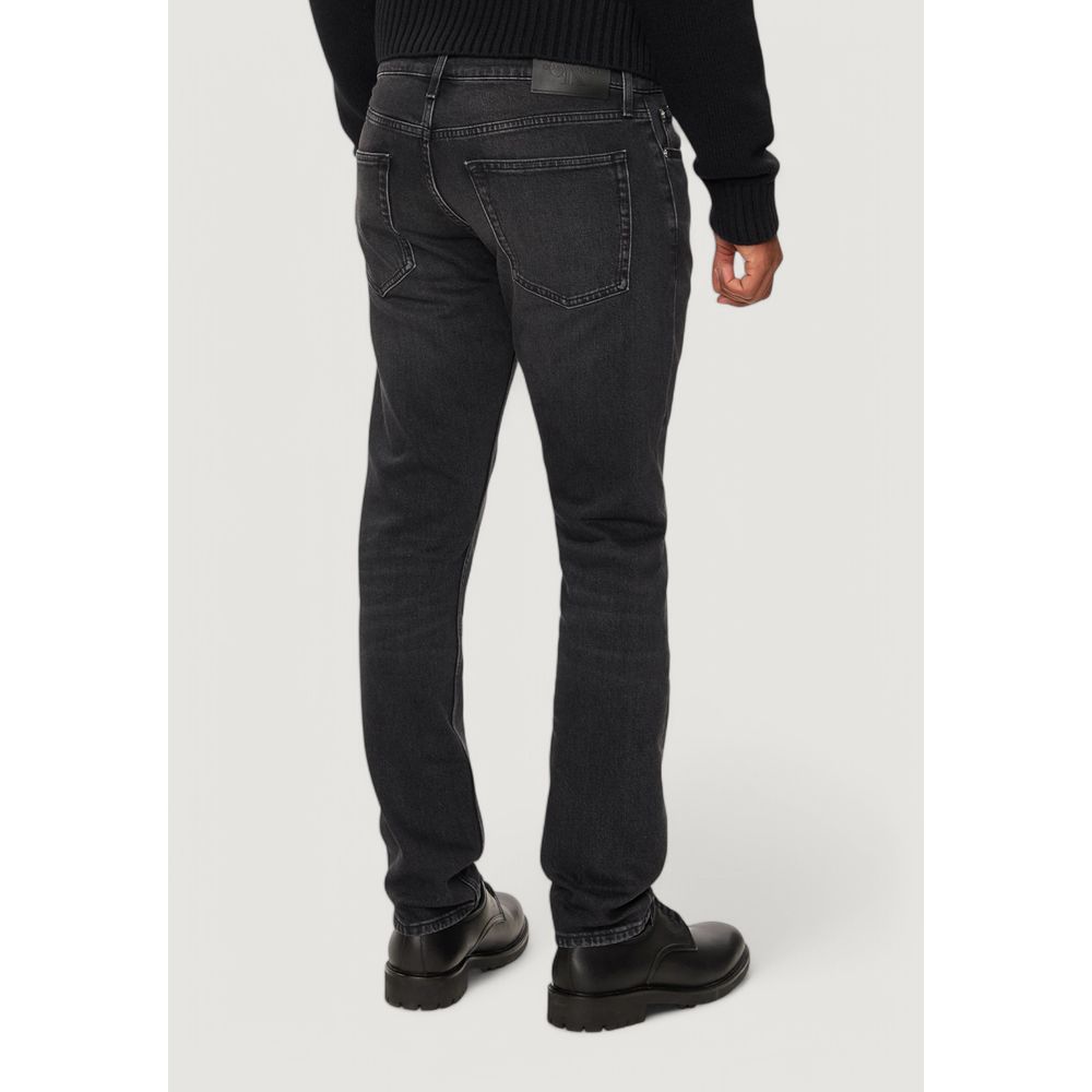 Vaqueros y pantalones de algodón negro