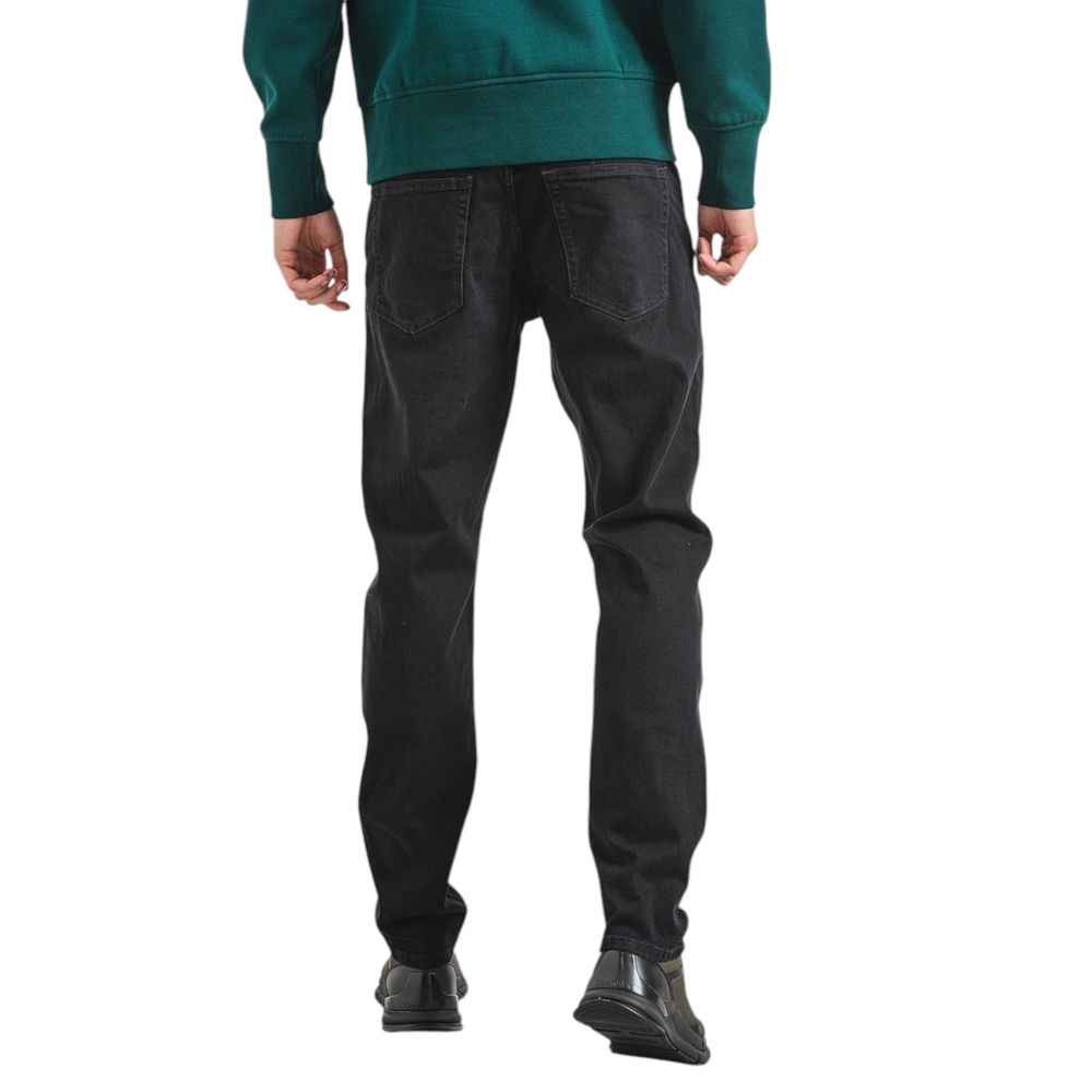 Vaqueros y pantalones de algodón negro
