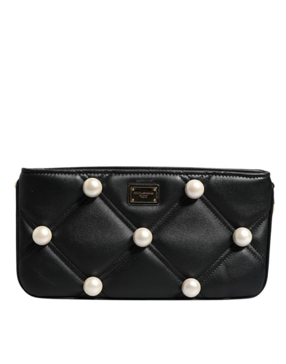 Bolso de hombro de cuero negro con logotipo adornado con perlas
