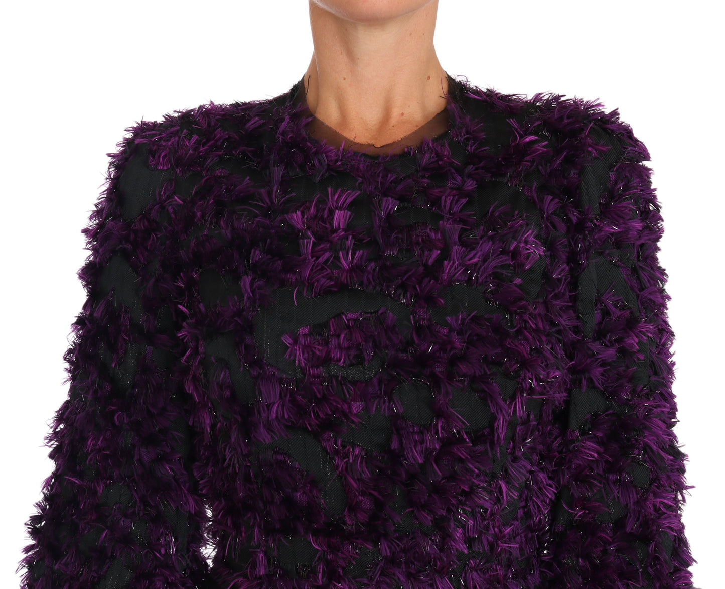 Elegante vestido con flecos en morado y negro