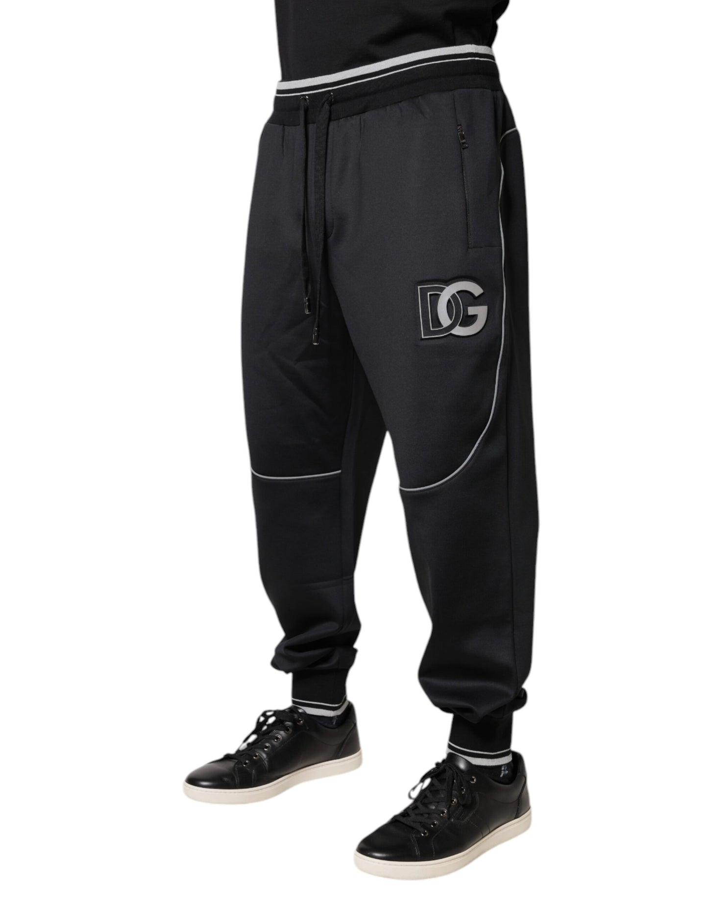 Pantalones deportivos negros con logotipo de poliéster