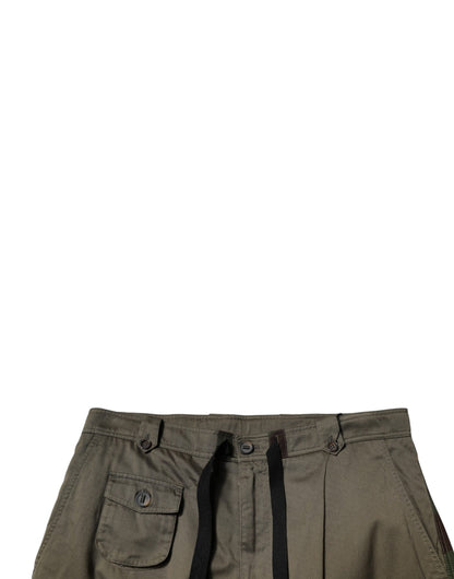 Pantalones cargo de camuflaje con parches multicolores