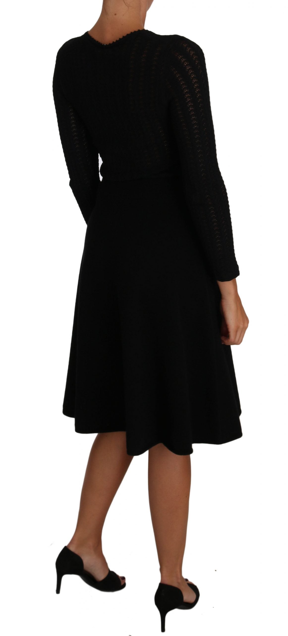 Elegante vestido tubo de punto negro