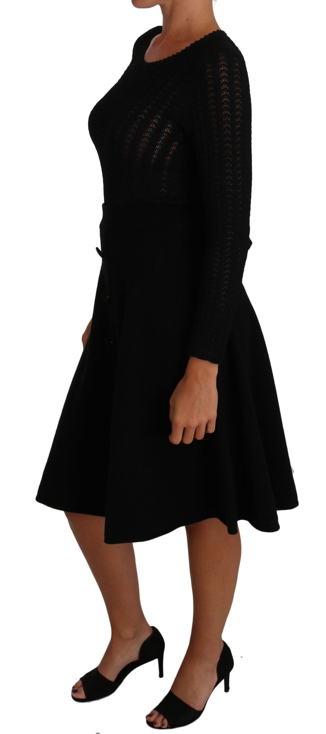 Elegante vestido tubo de punto negro
