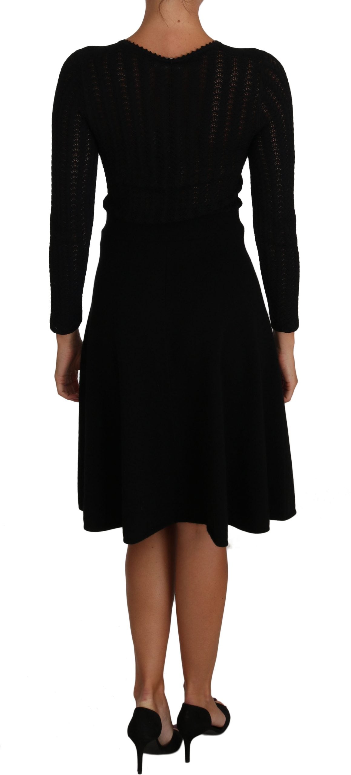 Elegante vestido tubo de punto negro