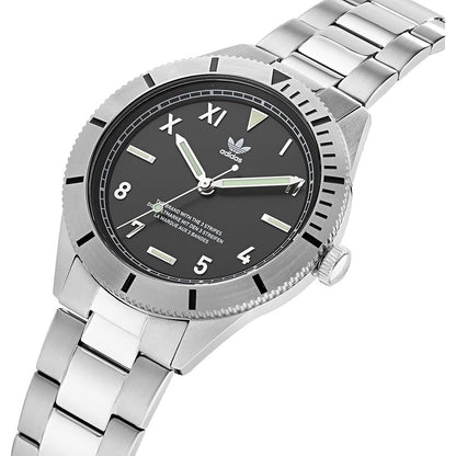 Reloj de acero inoxidable gris