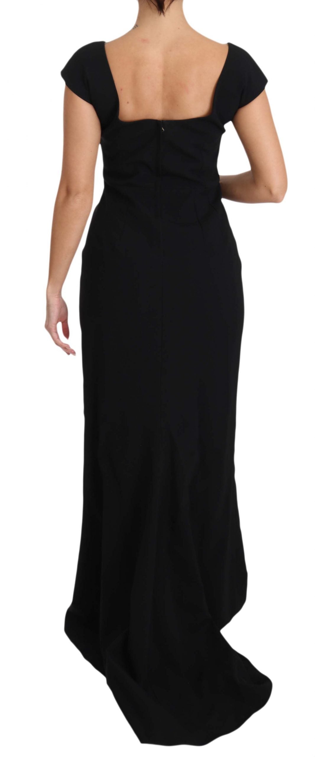 Elegante vestido largo negro