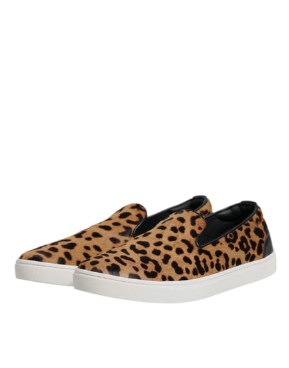 Zapatillas deportivas de piel de becerro marrón con estampado de leopardo
