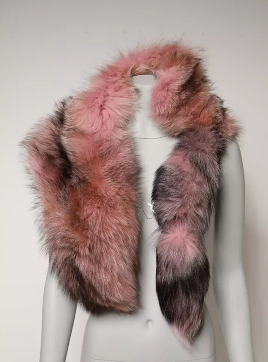 Bufanda de invierno con cuello de piel de zorro rosa escarchado
