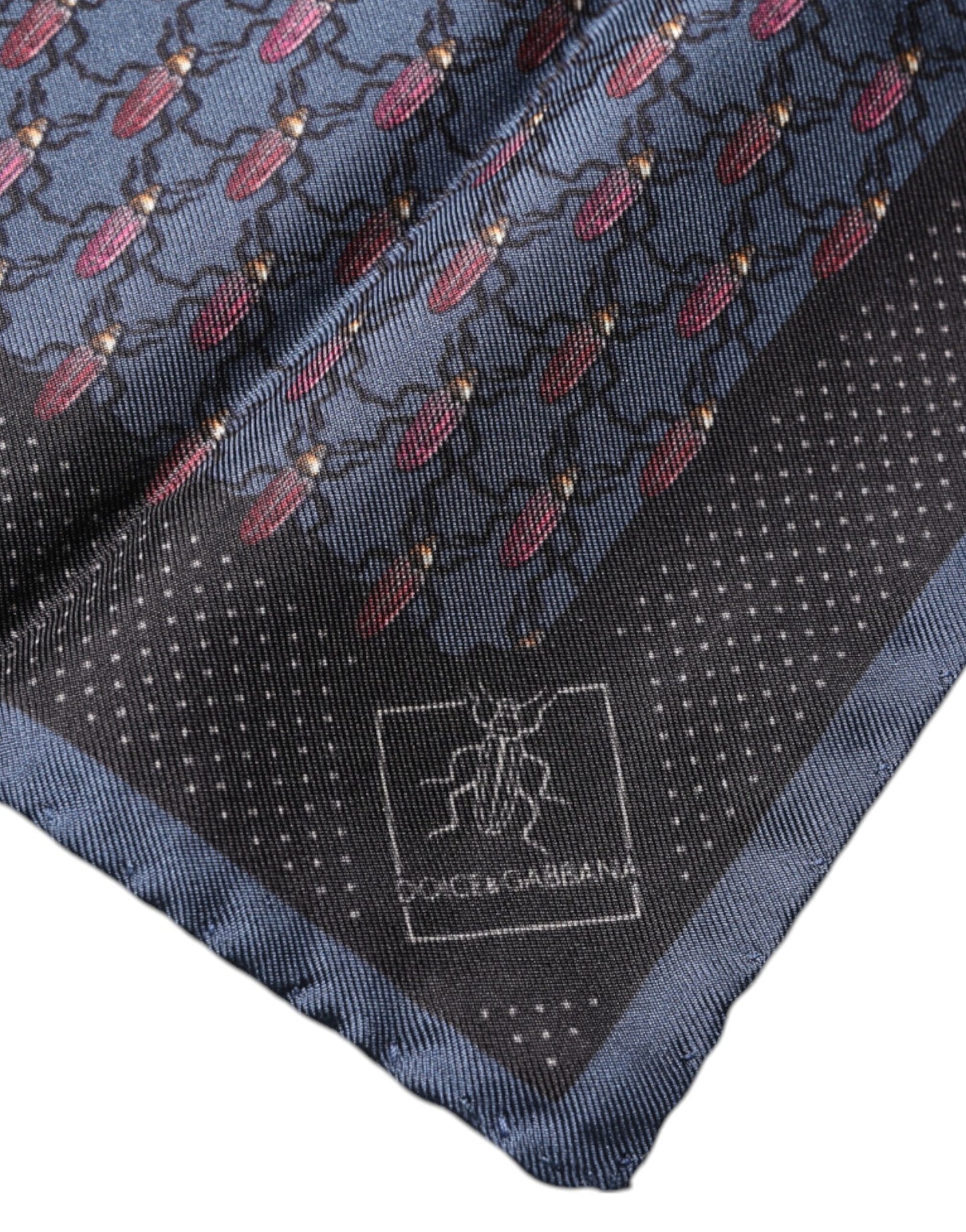 Pañuelo cuadrado de escarabajo azul oscuro