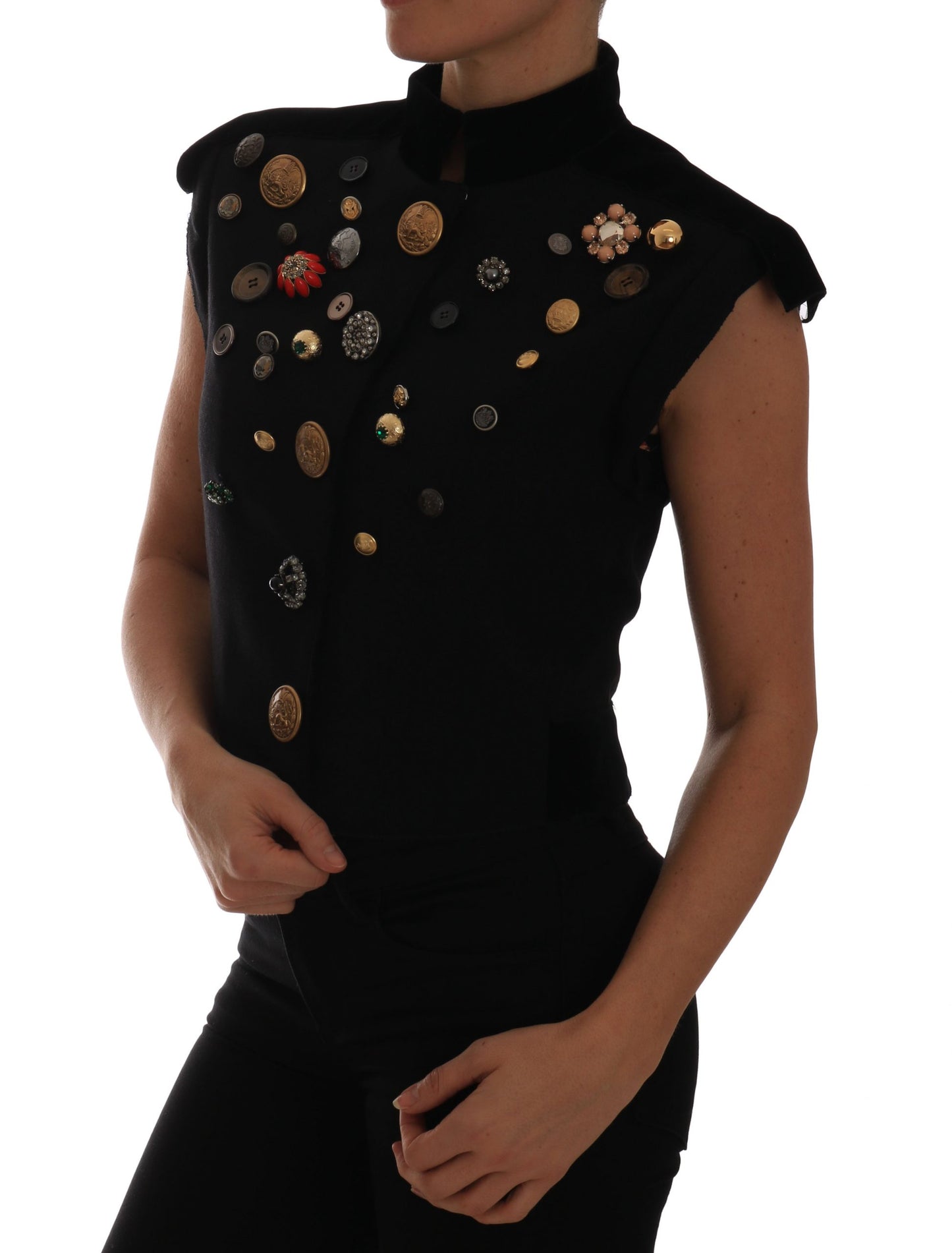 Chaleco estilo militar negro adornado
