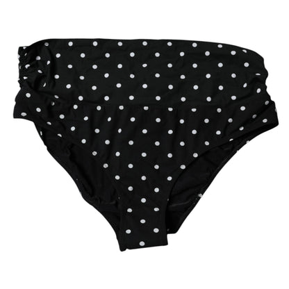 Traje de baño de lunares negros con parte inferior de bikini