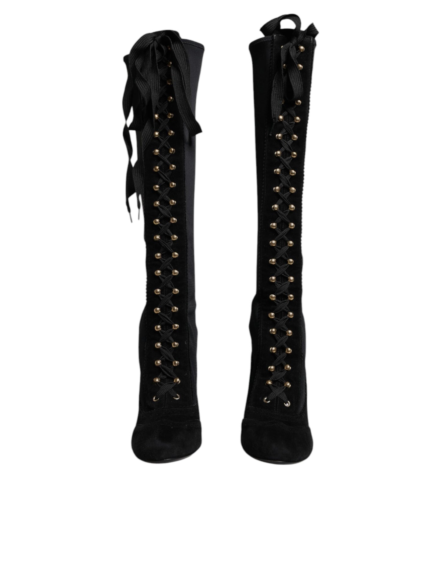Botas altas negras con cordones y tacones