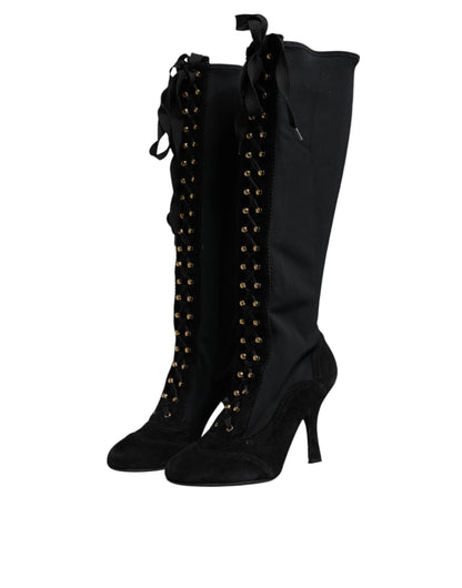 Botas altas negras con cordones y tacones