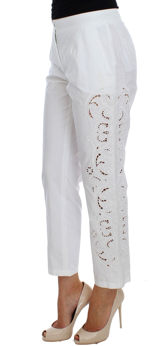 Elegante pantalón de vestir blanco con recortes florales