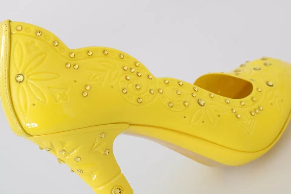 Zapatos de CENICIENTA con tacones de cristal amarillo