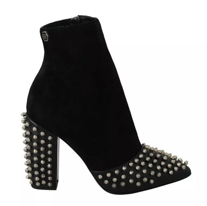 Botines de ante negro con tachuelas y tacón