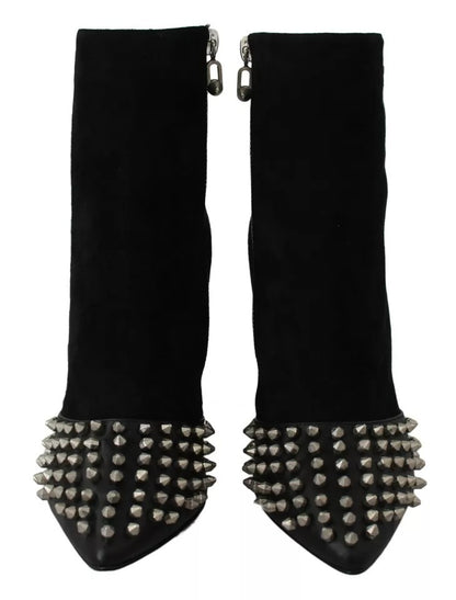 Botines de ante negro con tachuelas y tacón