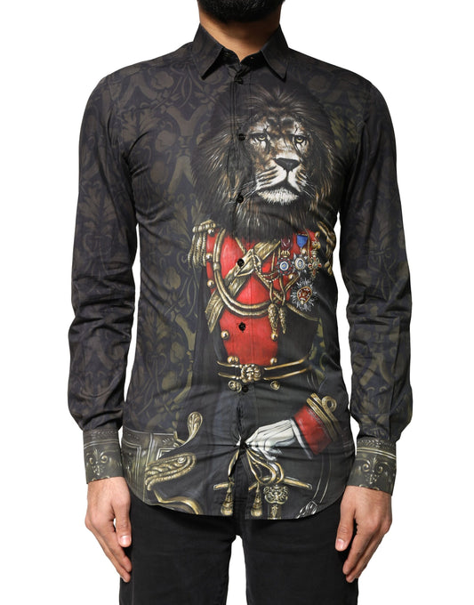 Camisa de vestir negra con retrato de mascota real dorada