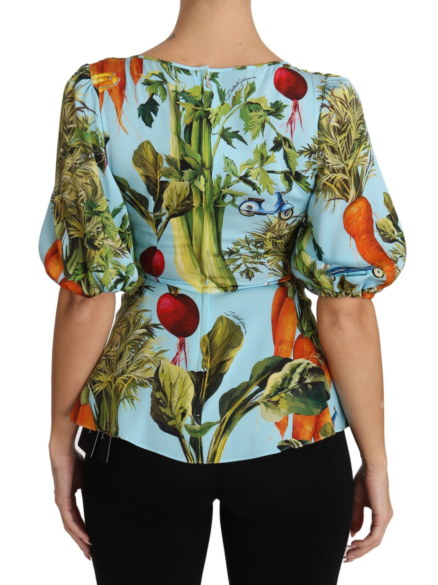 Extravagancia de top de seda con estampado vegetal