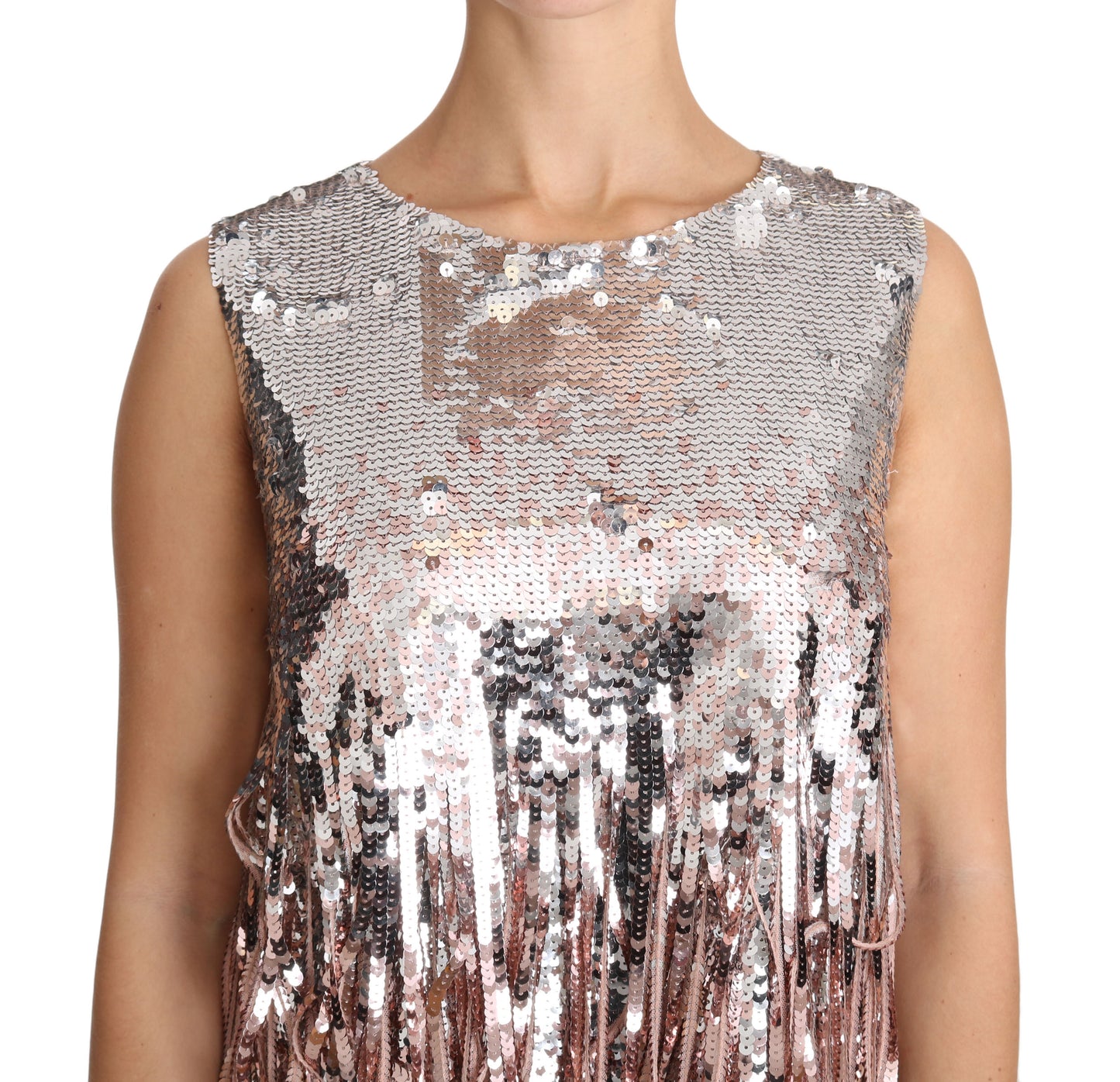 Top elegante con flecos y lentejuelas rosa dorado