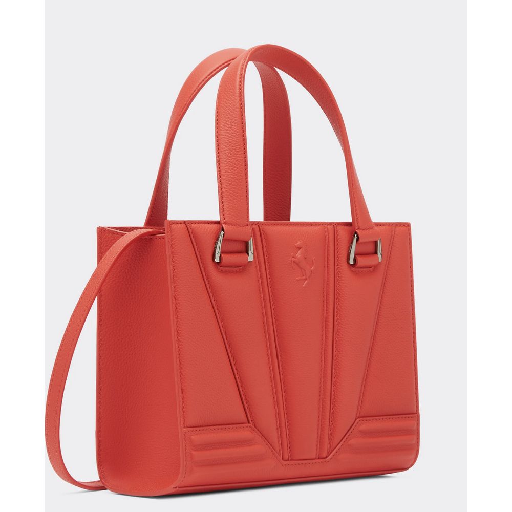 Bolso de cuero rojo