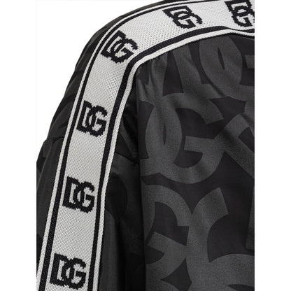 Chaqueta de poliéster negra