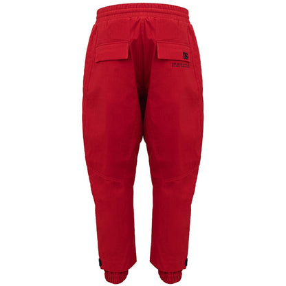 Vaqueros y pantalón de poliamida roja