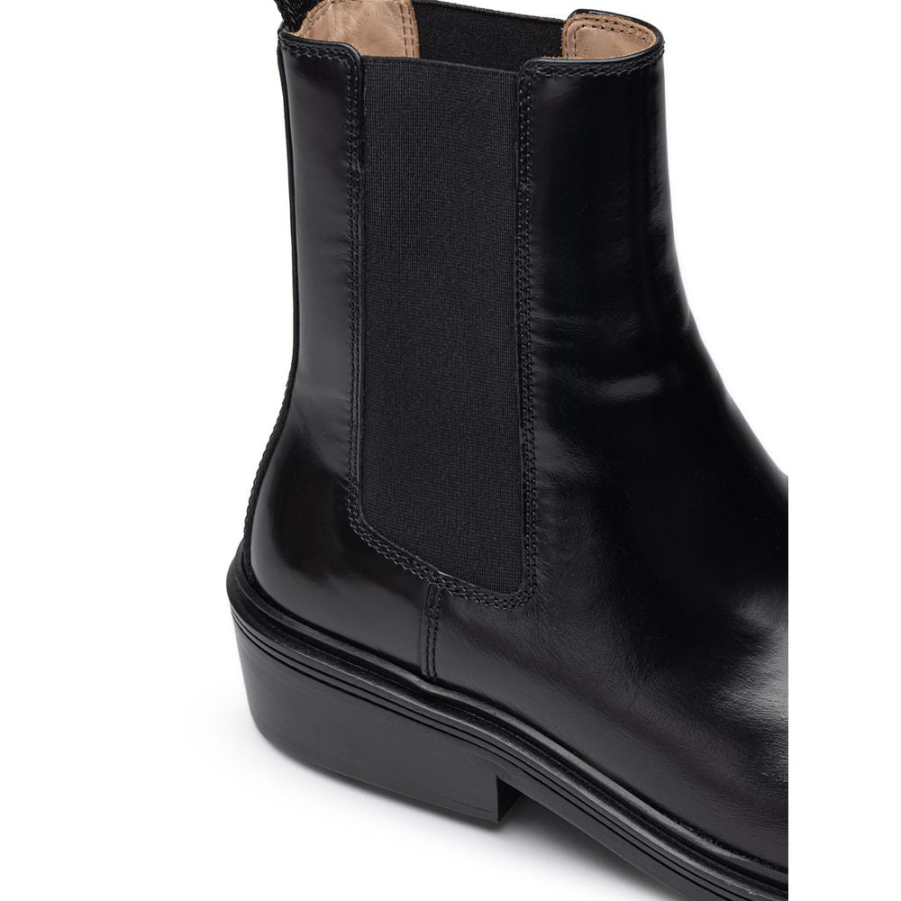 Bota de cuero negra
