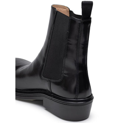 Bota de cuero negra