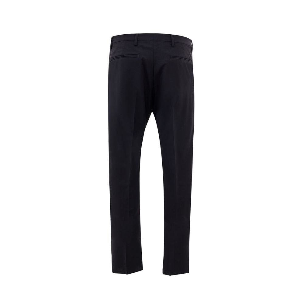 Vaqueros y pantalón de lana negros