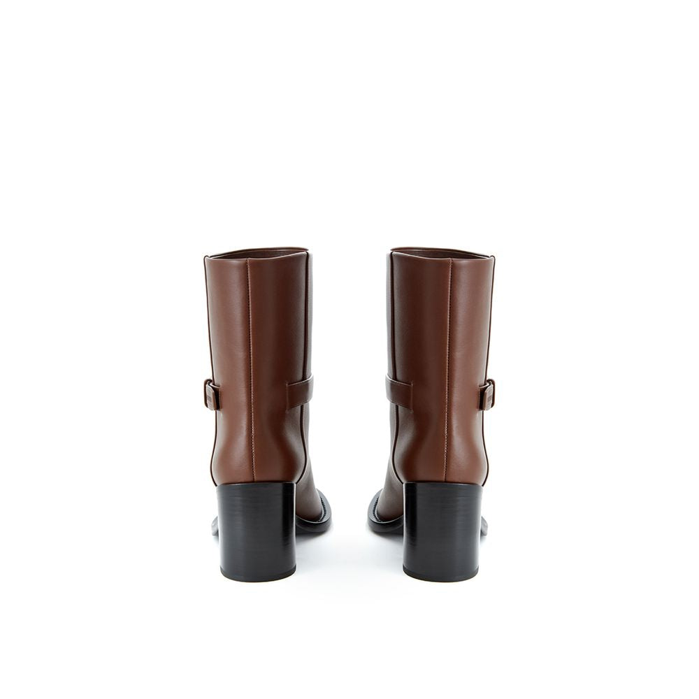Bota de cuero marrón