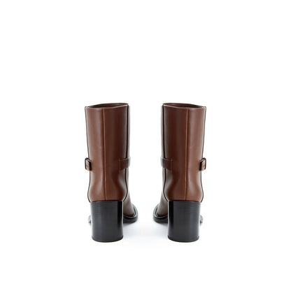 Bota de cuero marrón