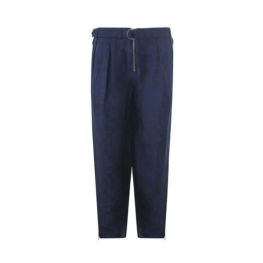 Vaqueros y pantalones de lino azul
