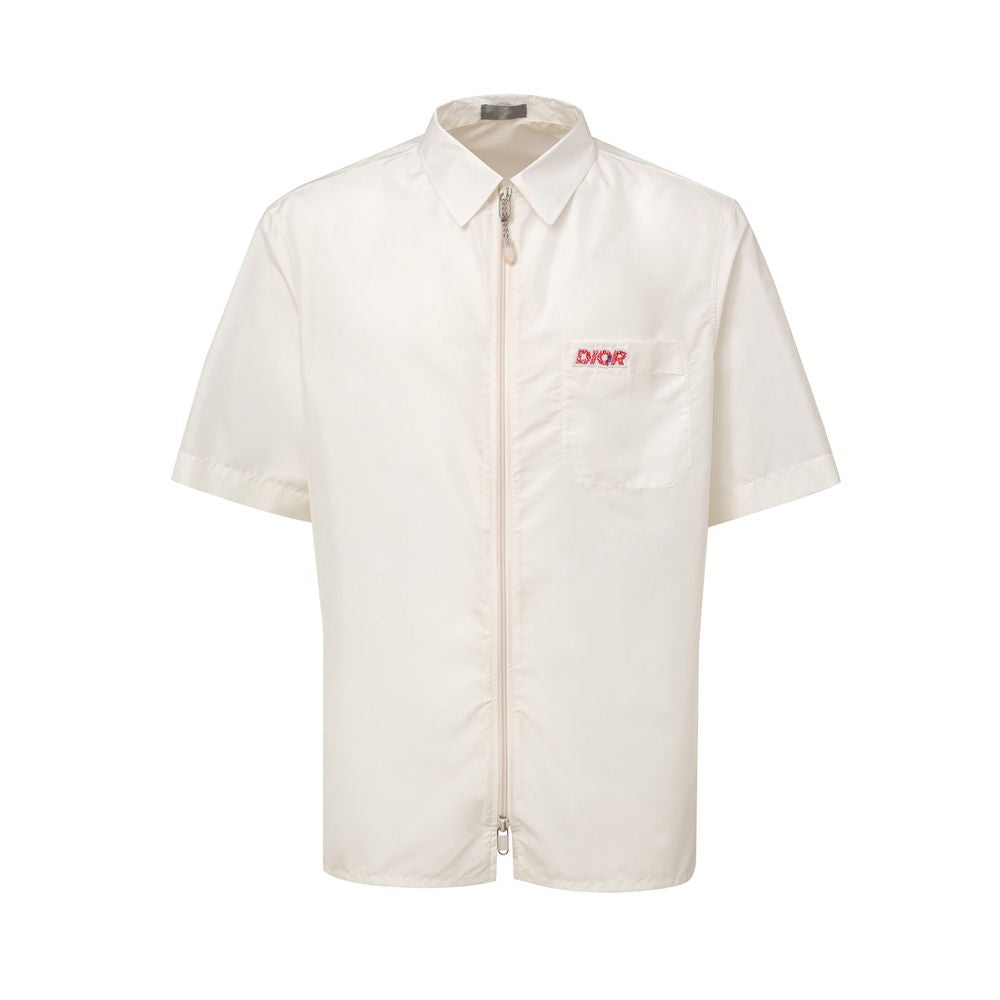 Camisa blanca de poliéster