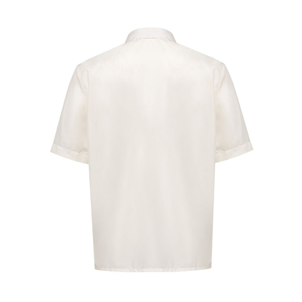 Camisa blanca de poliéster