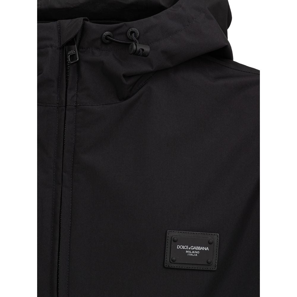 Chaqueta de poliéster negra