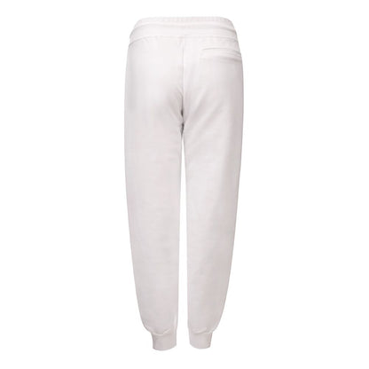 Vaqueros y pantalones de algodón blanco
