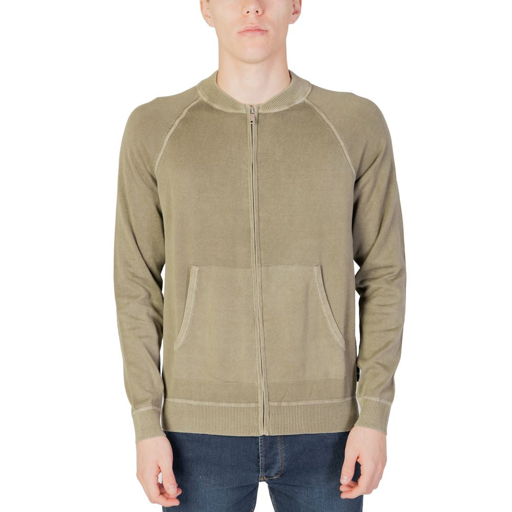 Green Cotton Sportswear