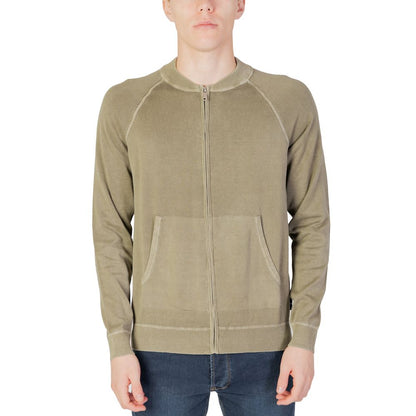 Green Cotton Sportswear