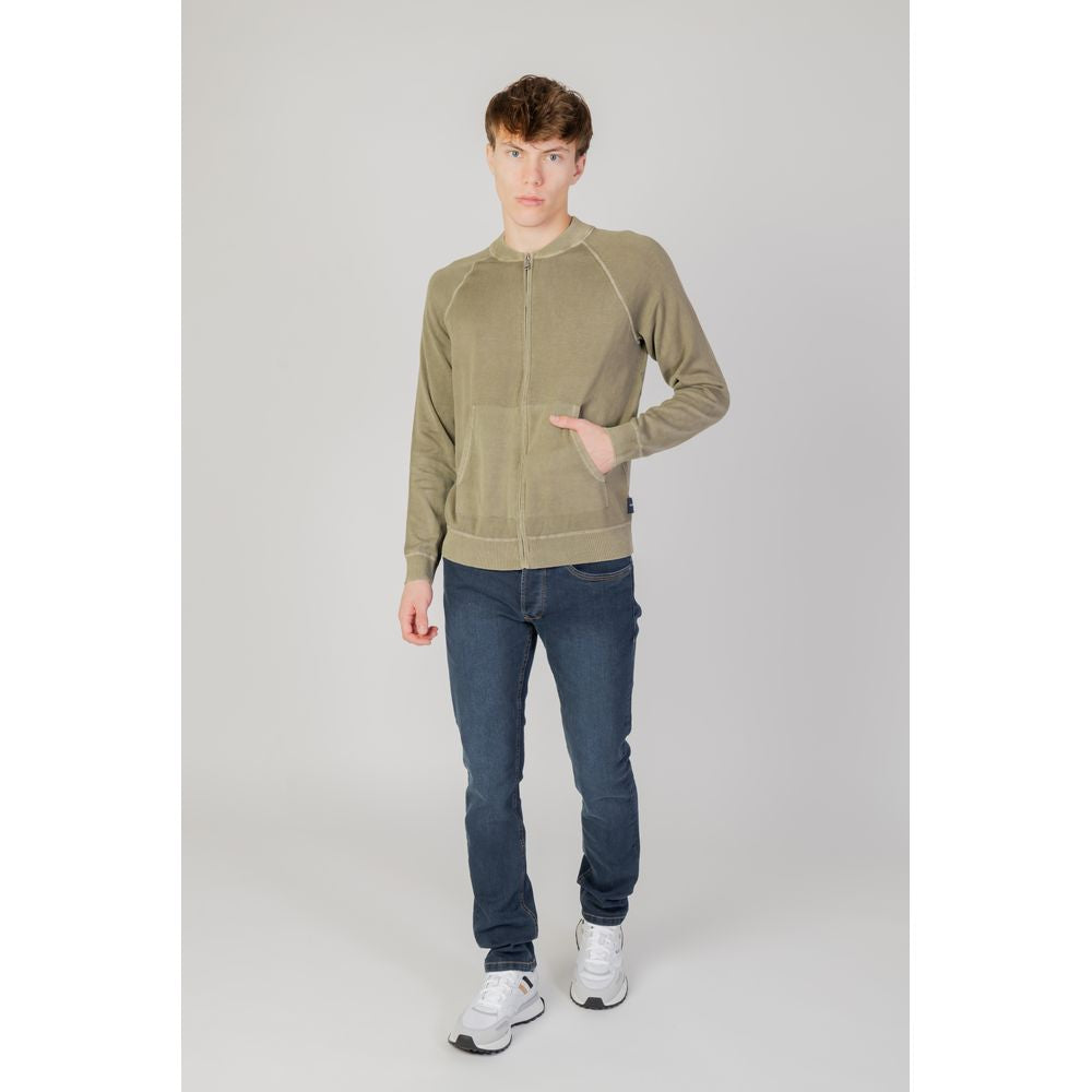Green Cotton Sportswear