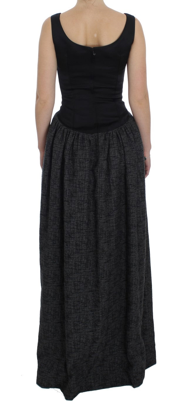 Elegante vestido negro largo hasta el suelo