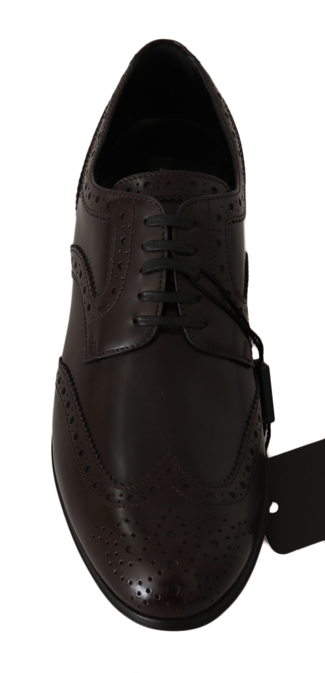 Elegantes zapatos Oxford de piel marrón