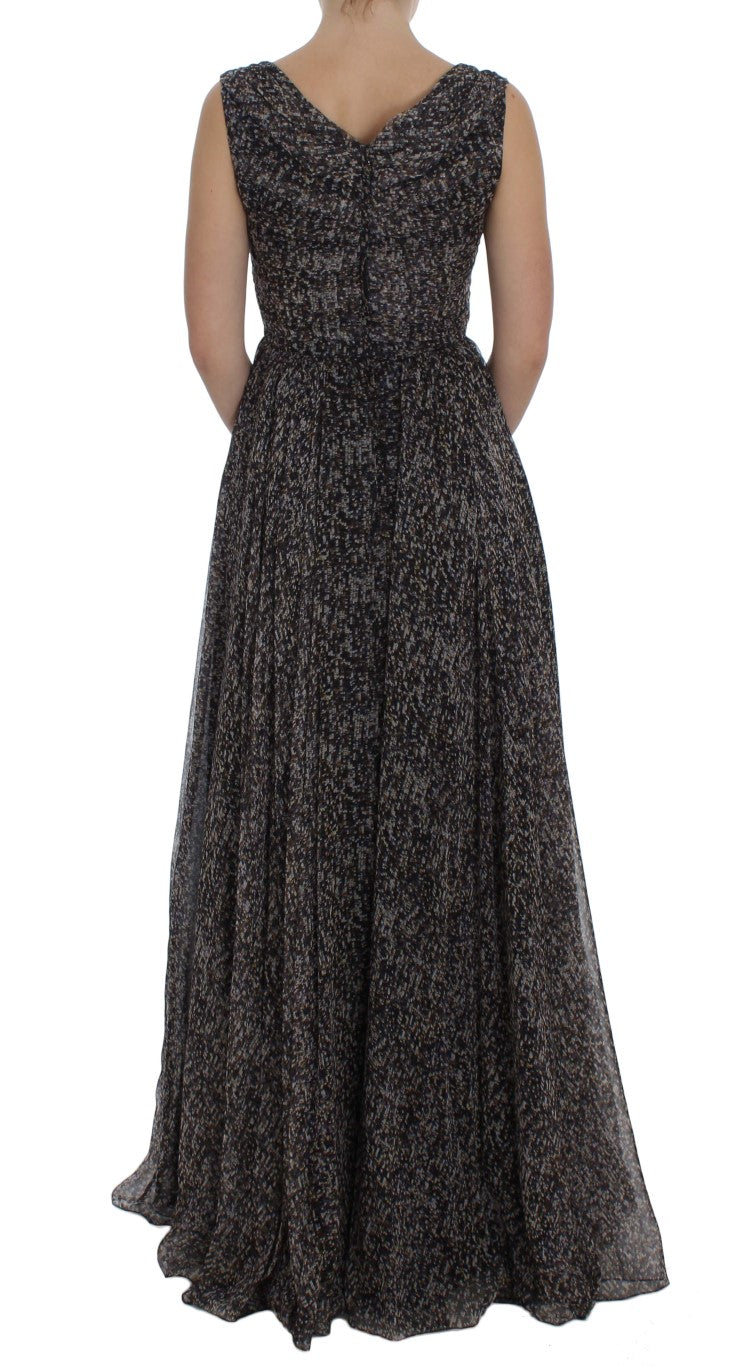 Glamoroso vestido largo de seda con lentejuelas