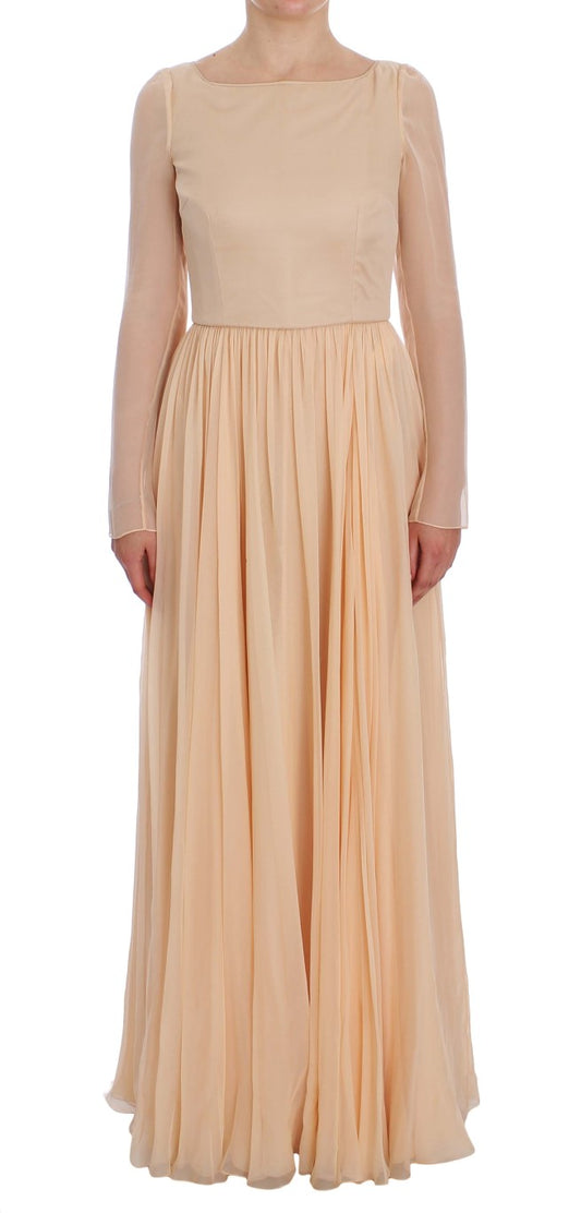 Elegante vestido largo de seda beige